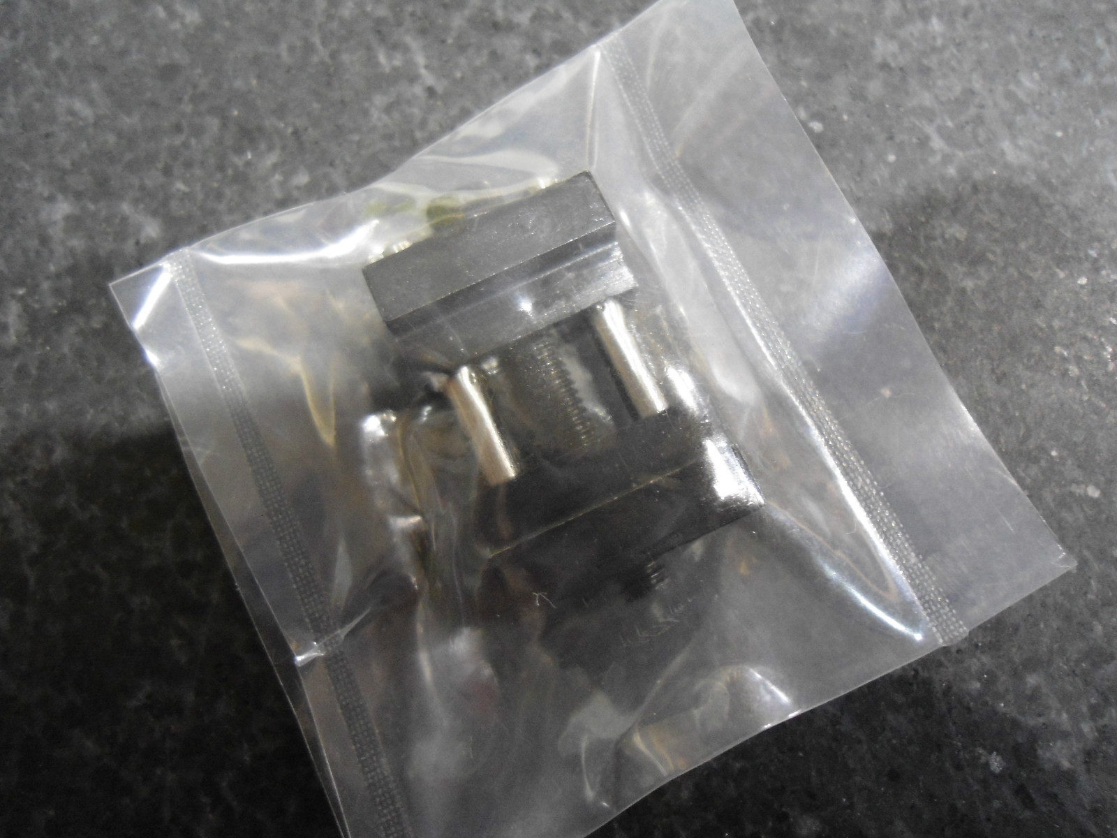 Vise jaw work stop locator for milling vises. Fits jaw 3/8″-1″ Made in USA