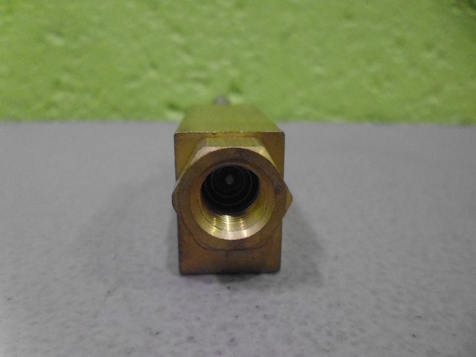 Compact 2 Way 3 Way Toggle Valve For Air Water Oil Actuators Gv Series