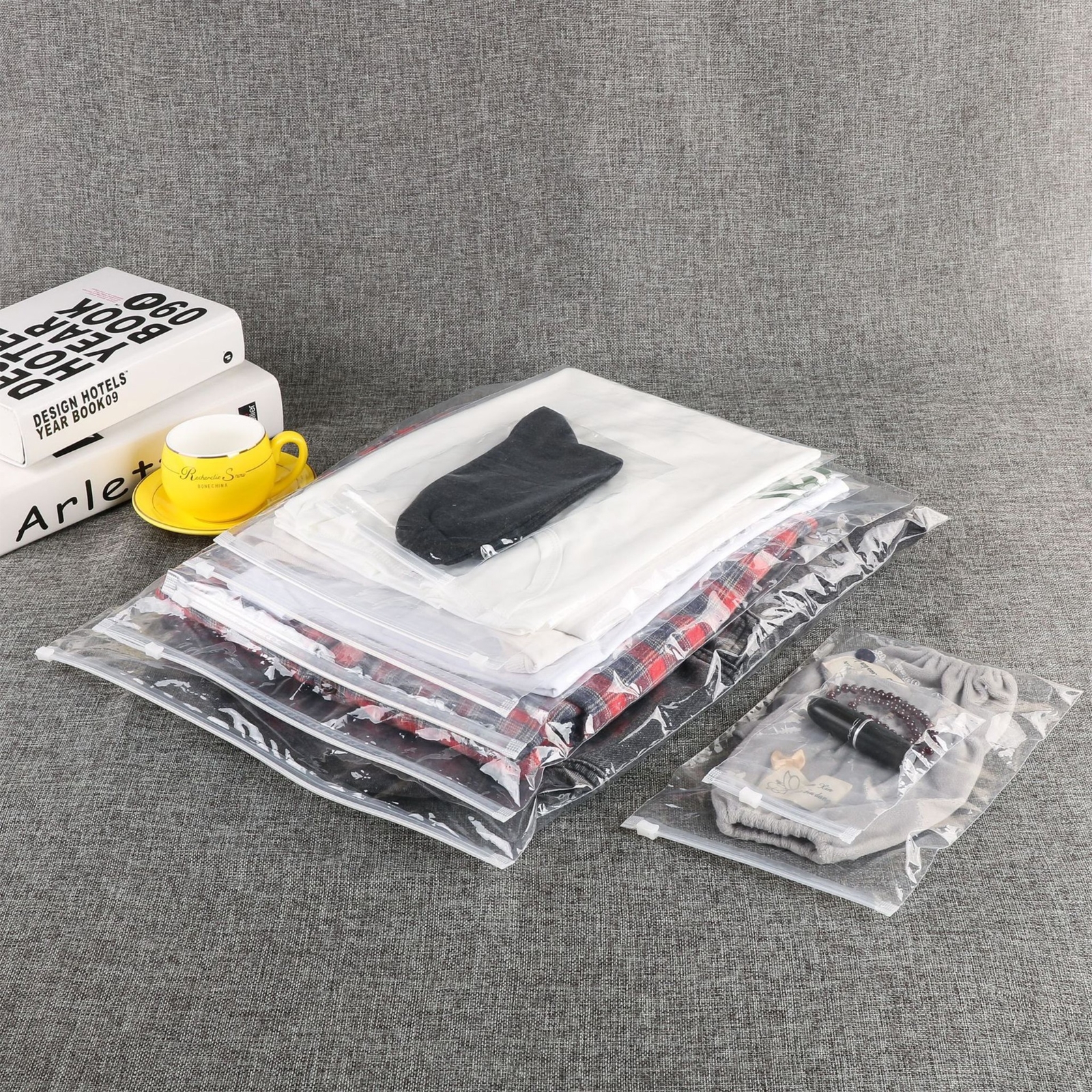 100Pcs Clothing Storage Slider Plastic Bags for Clothes, T-Shirts with Vent Hole