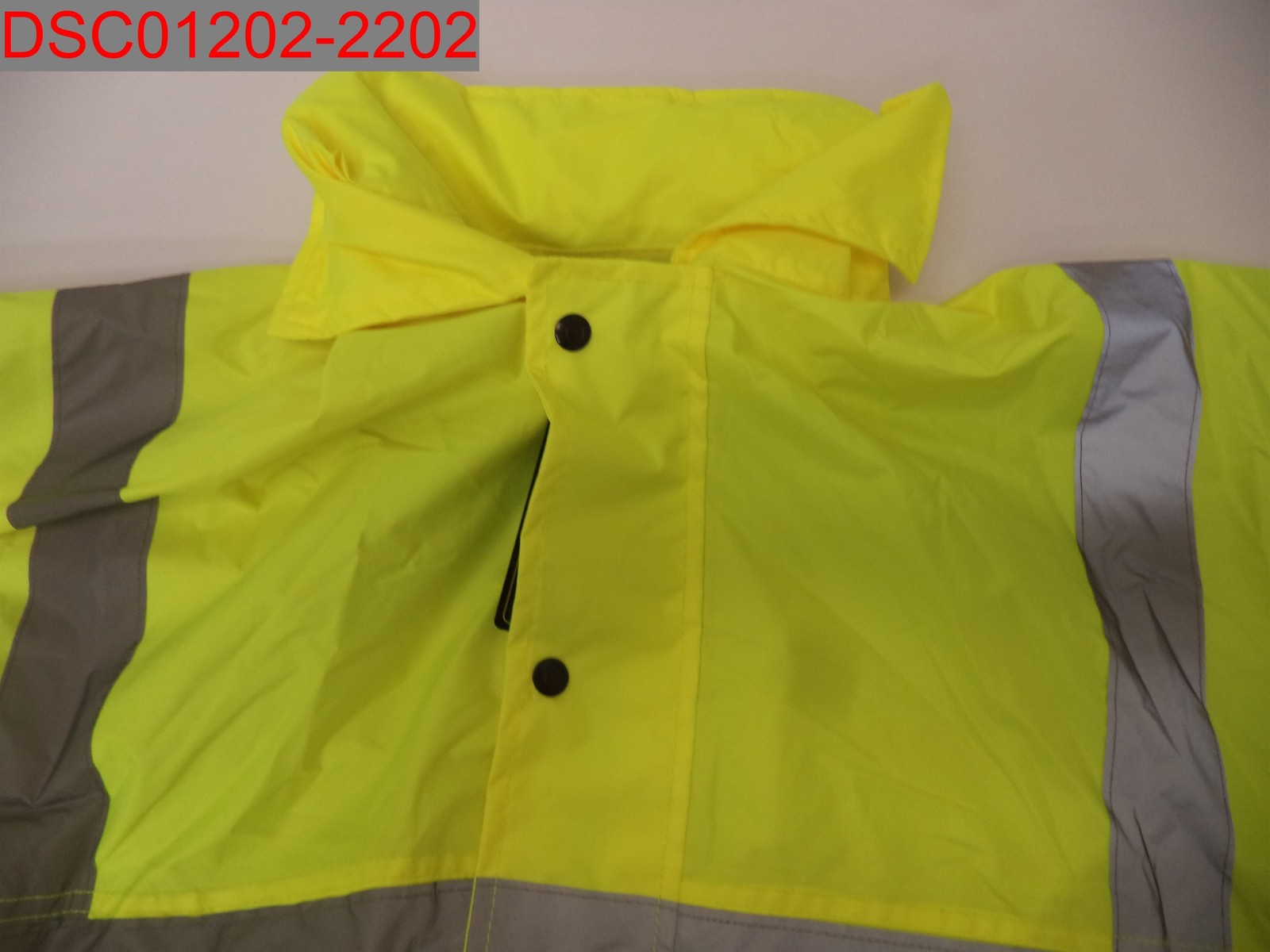 NWOT – Stain, VizGear Unisex Adult Hi-VIs HV268D AT&T Rain Jacket, Size L/XL