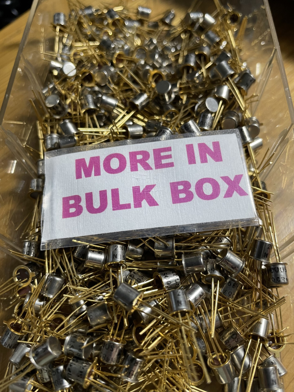 Lots of 2, 5, 10 of 2N4856 with gold leads,N Channel JFET in a TO-18 case