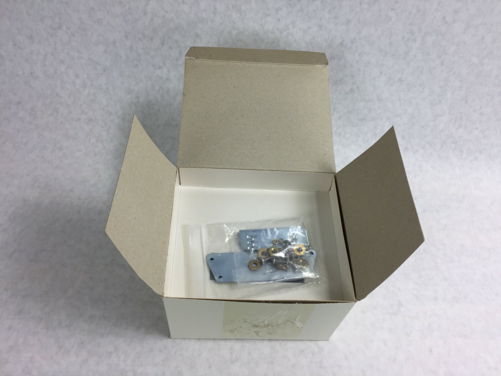 Beede 478046006 FS 25 VAC 25,000 RPM Gauge for RC5 and RC5 B NIB