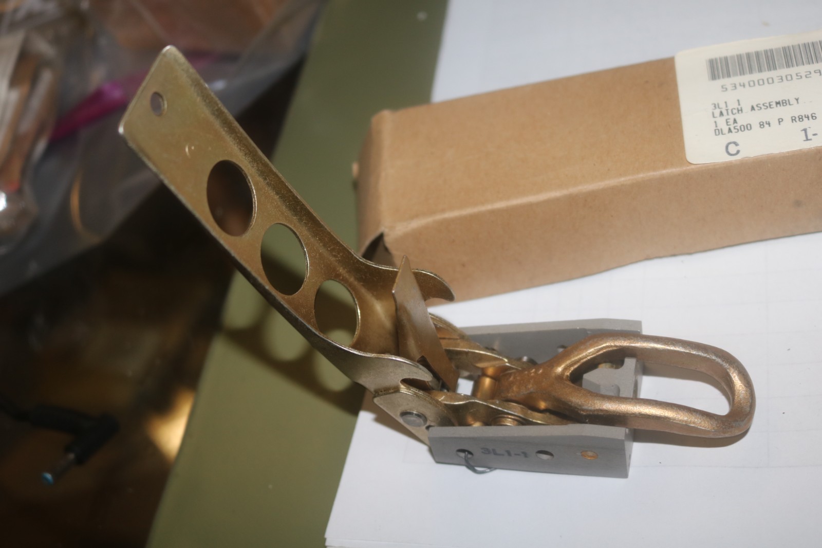 NOS Alcoa Camloc latch 3L1-1 5340-00-305-2943