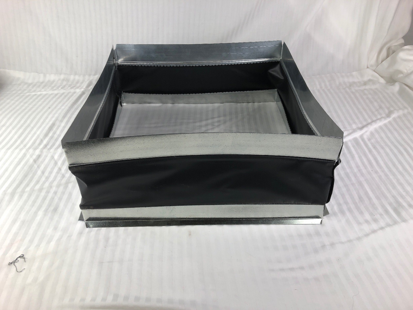16 1/4 X 19 1/2 Inches CARLISLE FLEXIBLE DUCT CONNECTOR CANVAS JOINT
