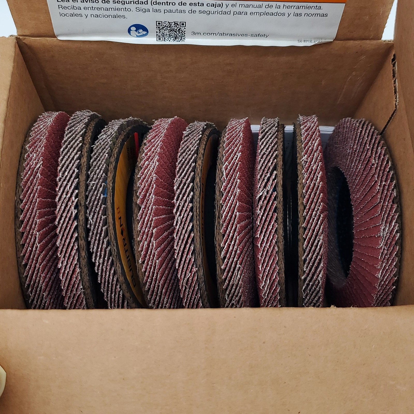 3M Cubitron 969F T29 Flap Wheels 40 Grit 4-1/2″ Diam 7/8″ Arbor 64394 Box of 10