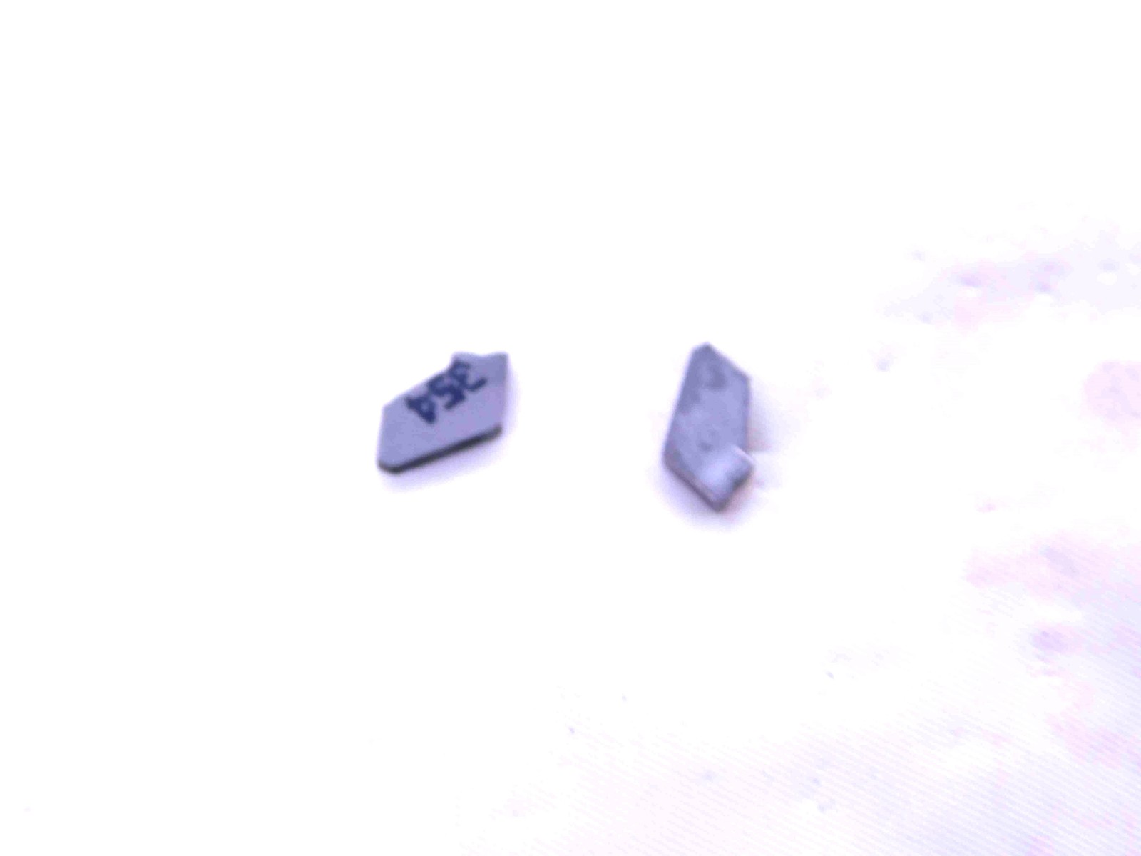 2pcs NEW ISCAR GFN 1.6 IC354 CARBIDE GROOVING INSERTS 1.60 mm CUTTING WIDTH