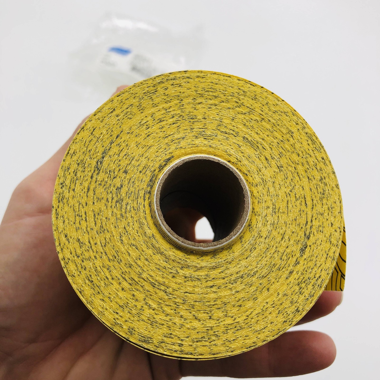 Norton 60321 Sanding Sheet Roll 2-3/4in x 25yd A290 P320 Grit Gold 1 Roll
