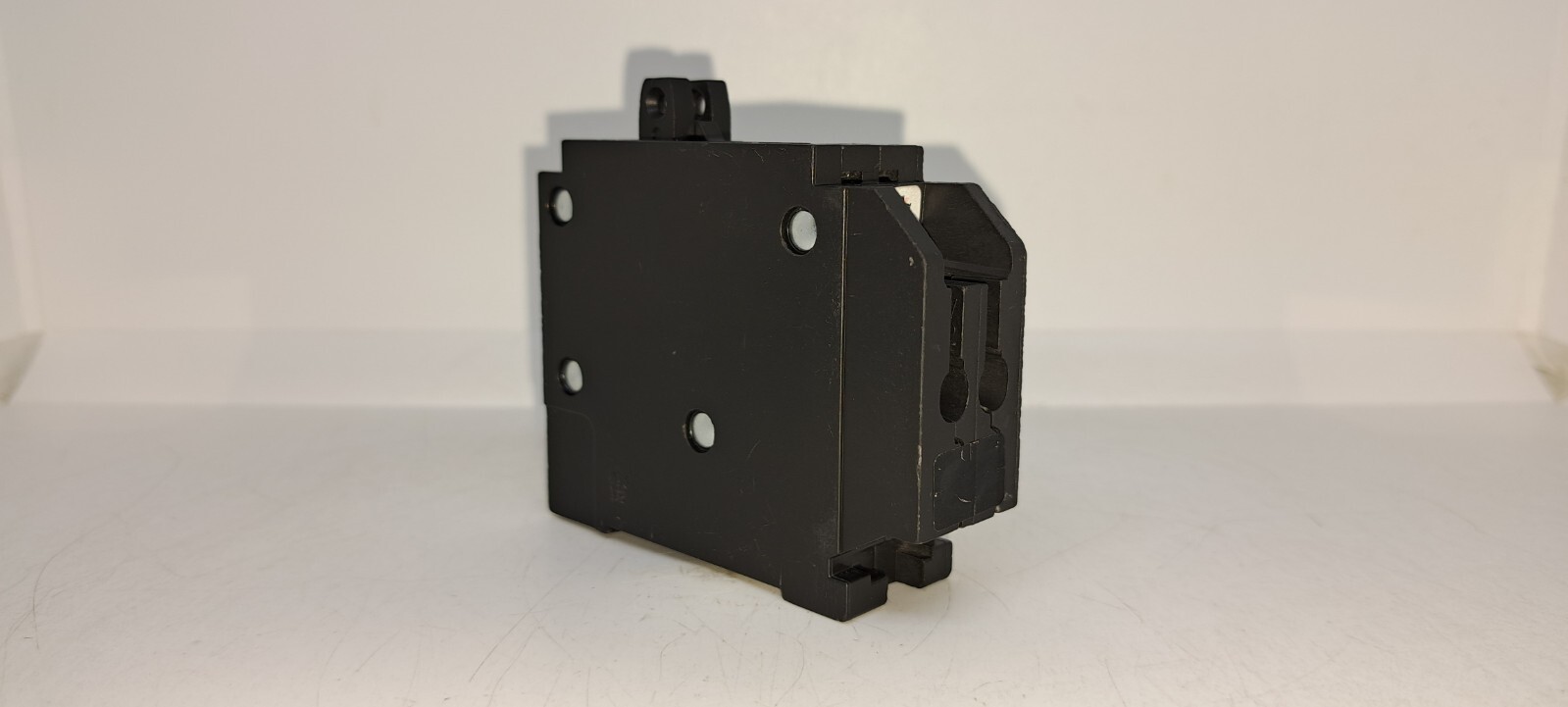Square D HOMT1515 Homeline 2-15 Amp Single Pole Tandem Circuit Breaker NEW