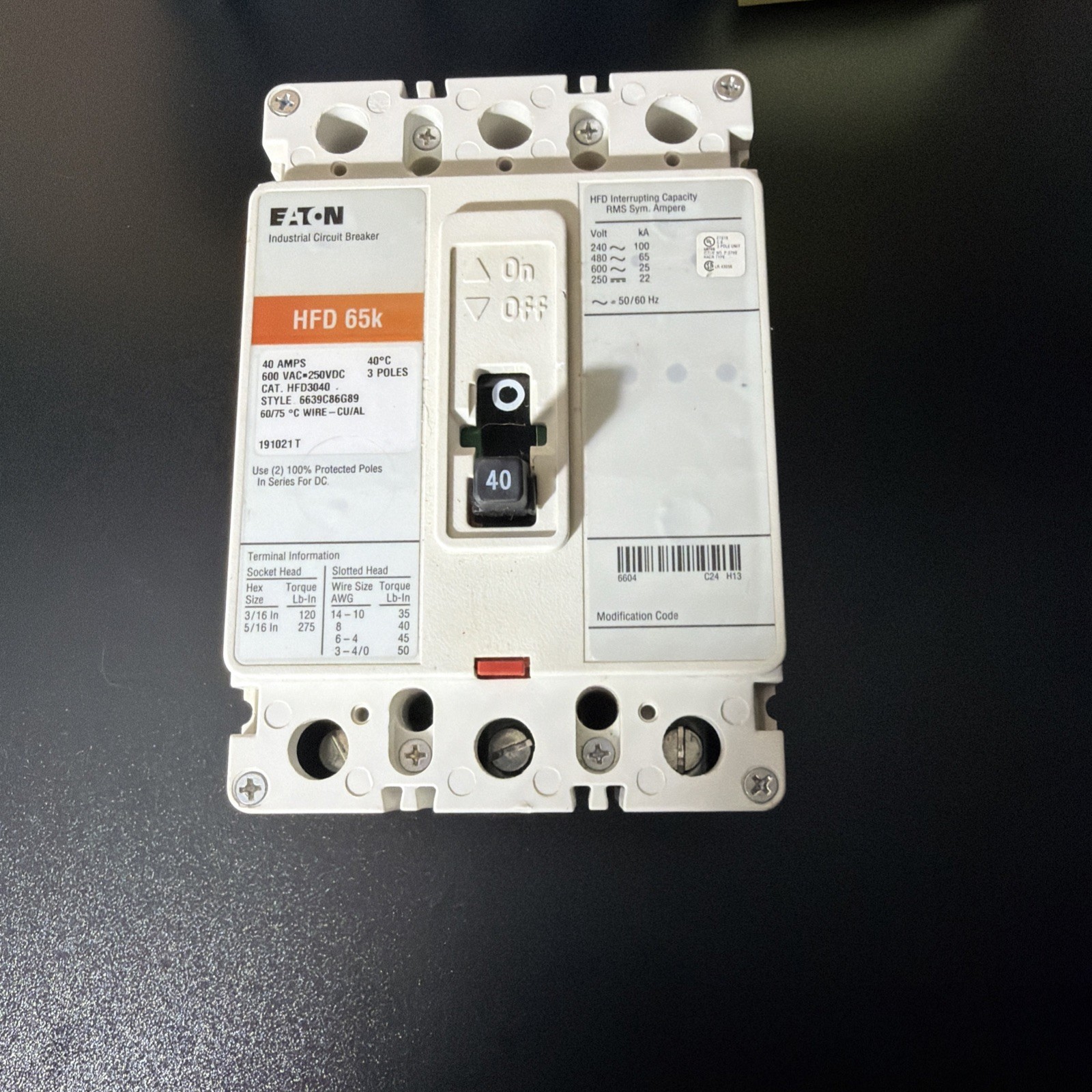 Eaton HFD 65k HFD3040BEP10 Molded Case Circuit Breaker, 3-Pole, 40A, 600V (NNB)