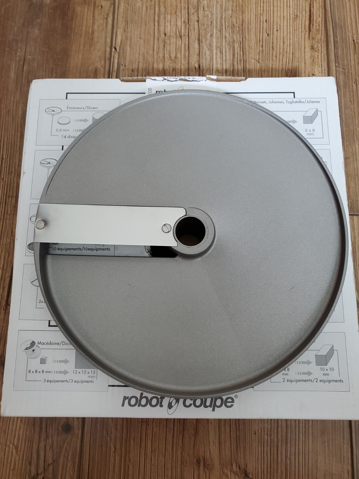 Genuine Robot Coupe Dicing Slicer Disc 10mm x 10mm (3/8” x 3/8”) – 28130W