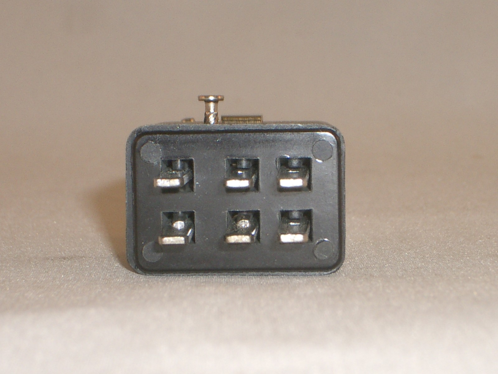 CINCH JONES BEAU MOLEX P-306-CCT 38331-5606 POWER CONNECTOR PLUG 6 PIN