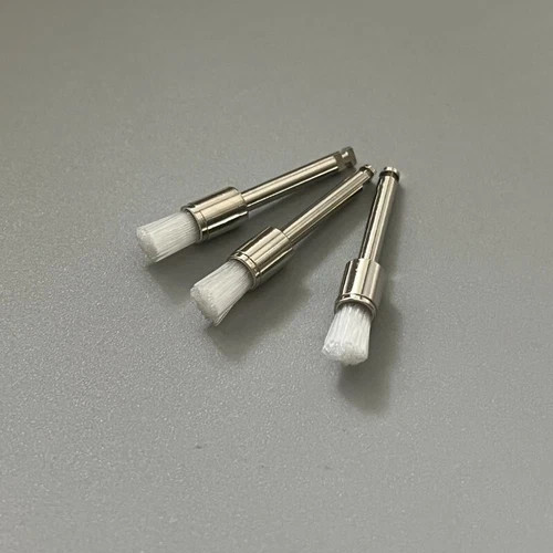 100 Pcs Dental Disposable White Nylon Polishing Flat Latch Polisher Prophy Brush
