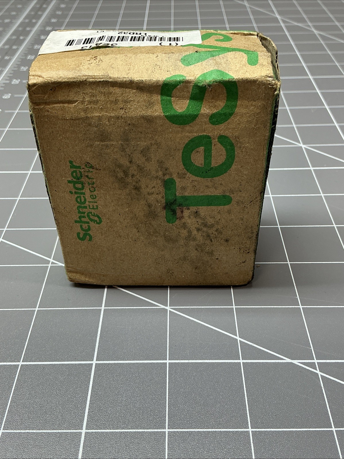 1PC NEW Schneider Electric LRD32 Thermal Overload relay