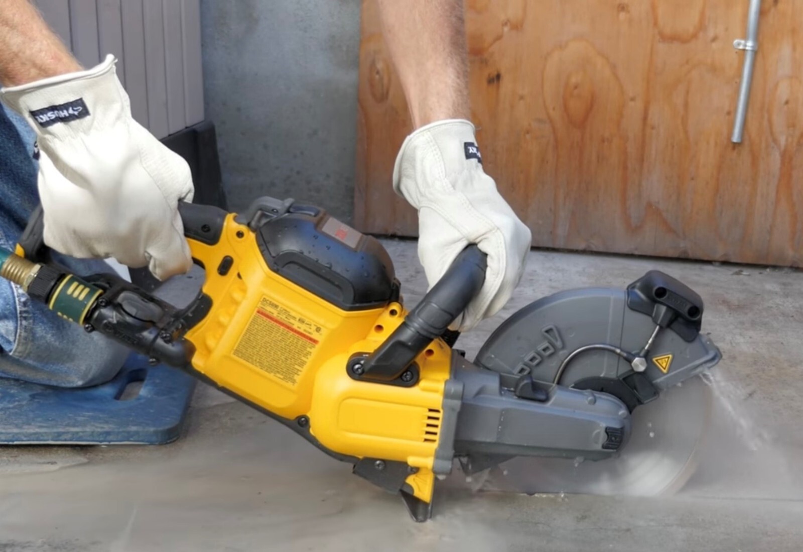 9″ Diamond Blade fits Dewalt 9 in. Cordless Brushless Cut-Off Saw (10 pack)