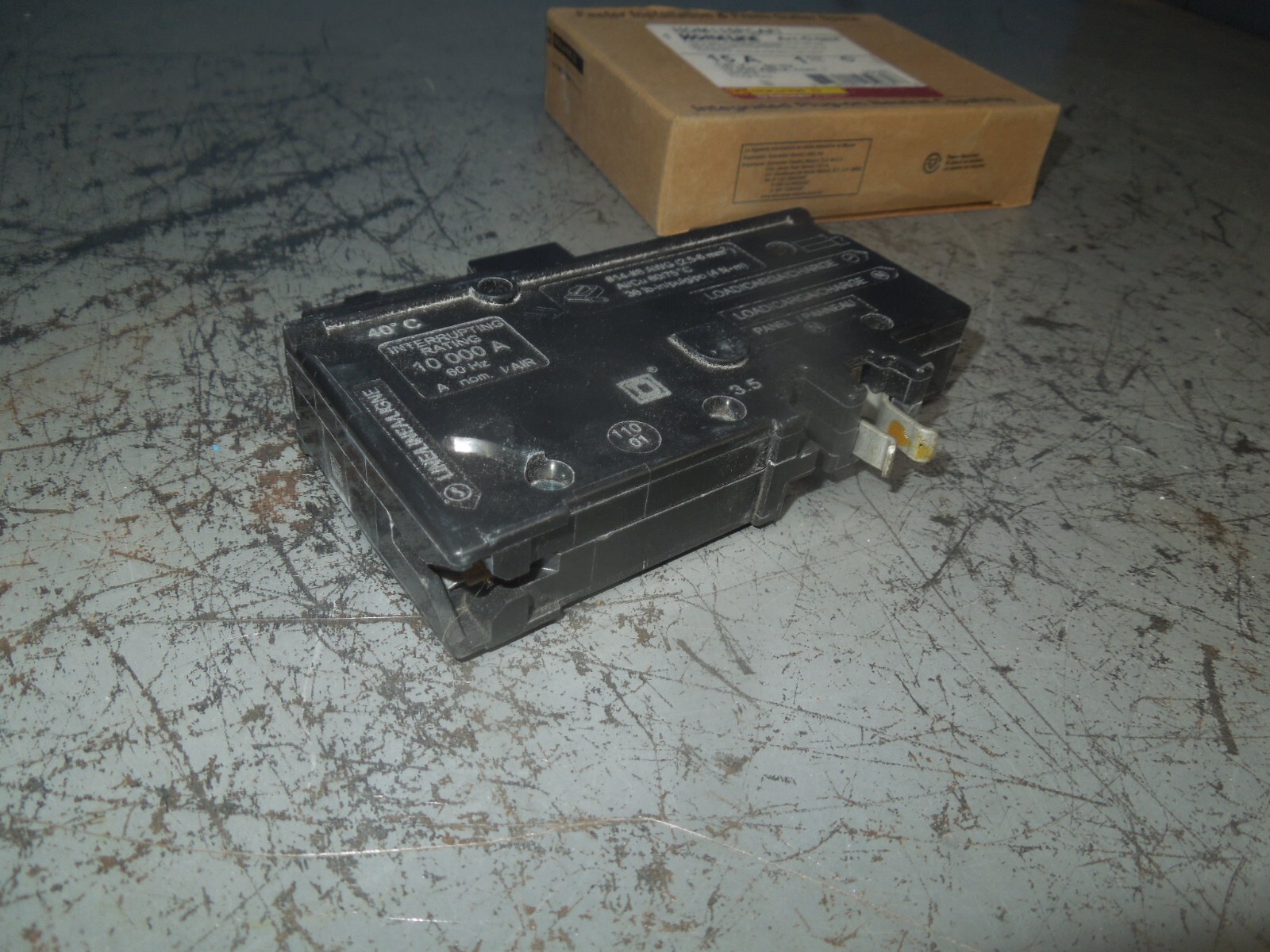 Square D HOM115PCAFI 15A 1P 120V Circuit Breaker and Combination Arc-Fault New