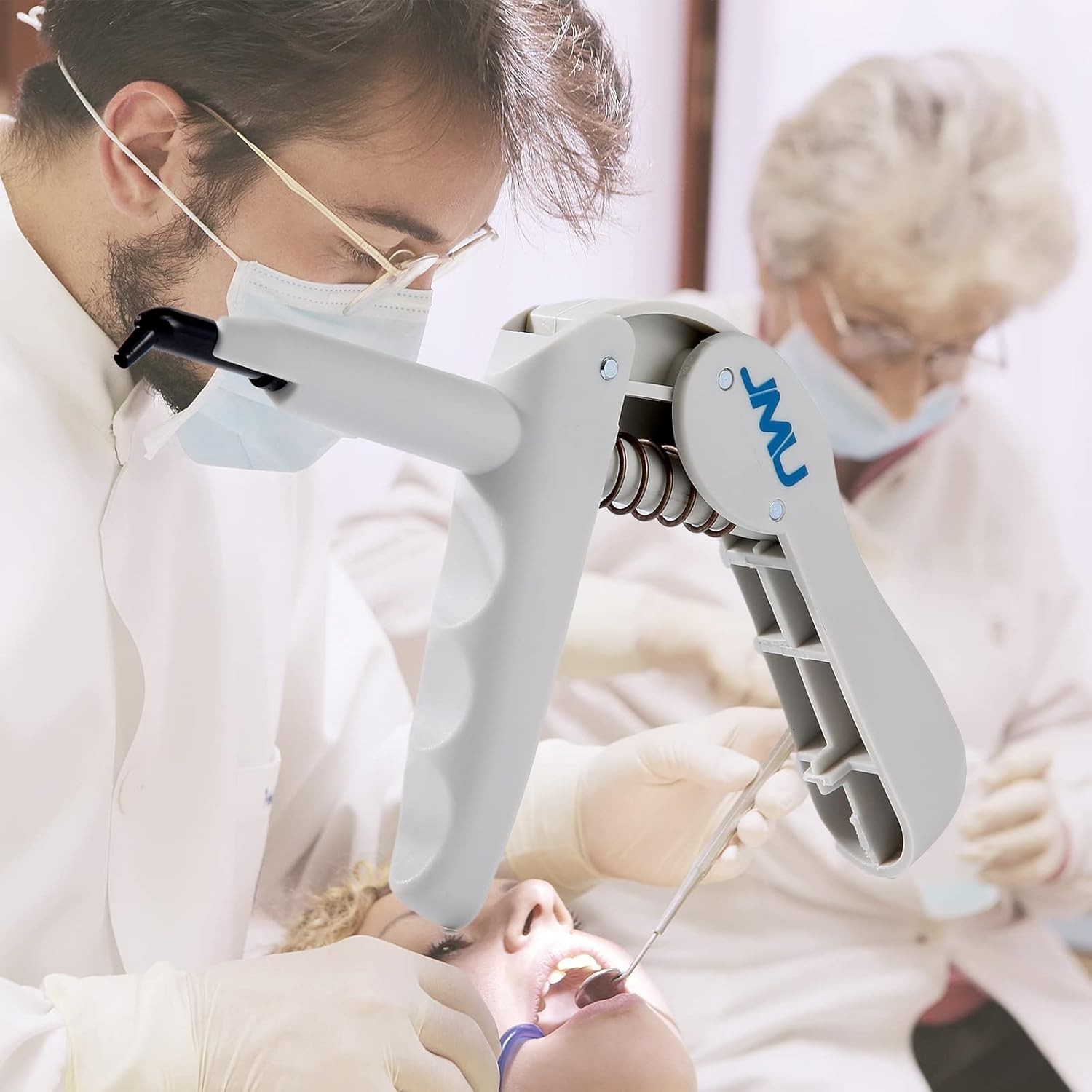 Ergonomic 10 Pack Dental Composite Dispenser Guns with 50 Unidose Tips Included