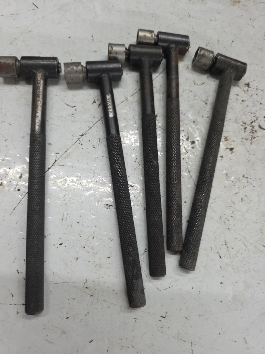 Aircraft Tools Alcoa Fastening Systems Tool 3/16″ only one you get