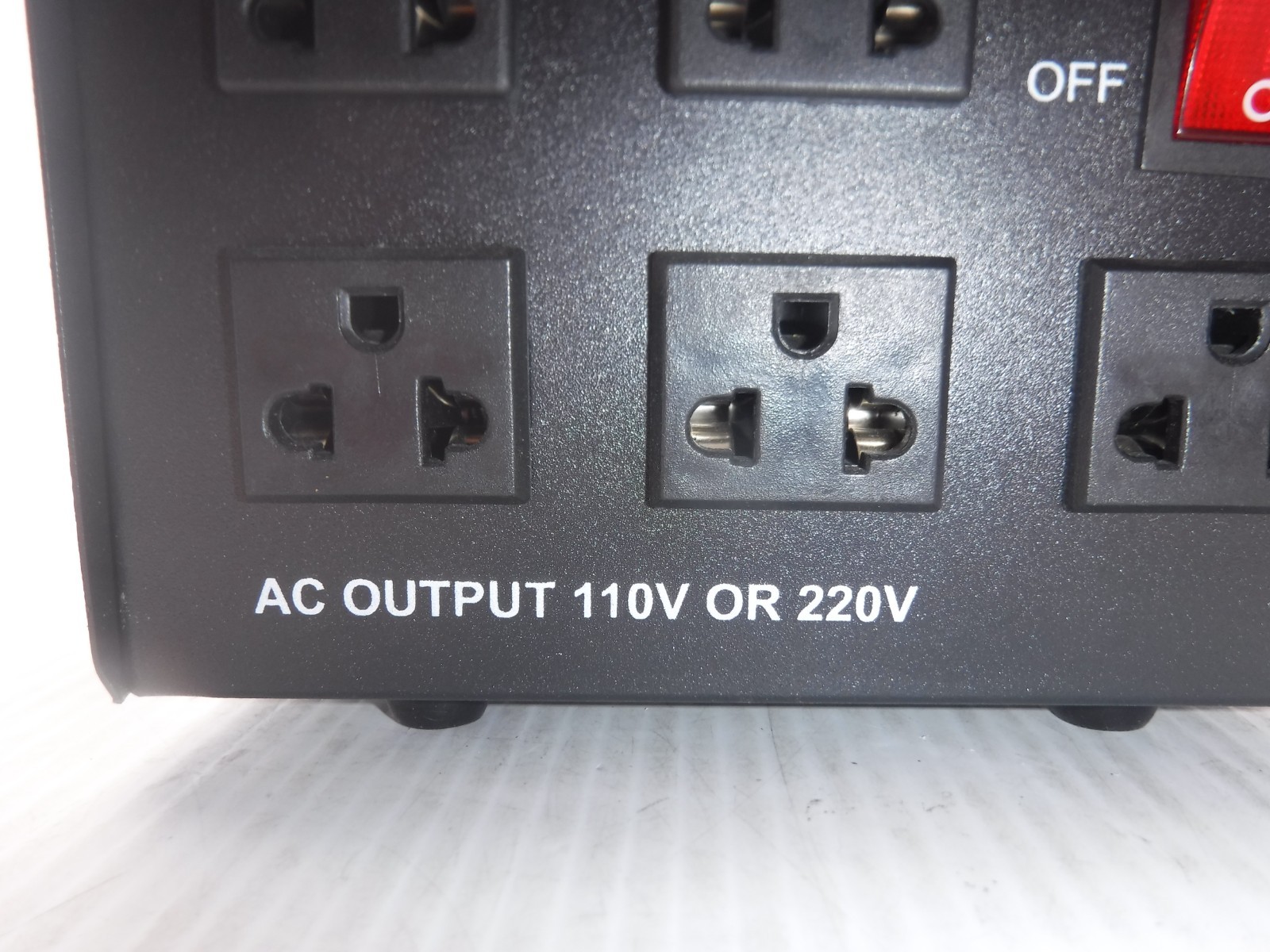 Dayton 16V988 UP/Down Converter Fuse Protection AC Output 110V Or 220V