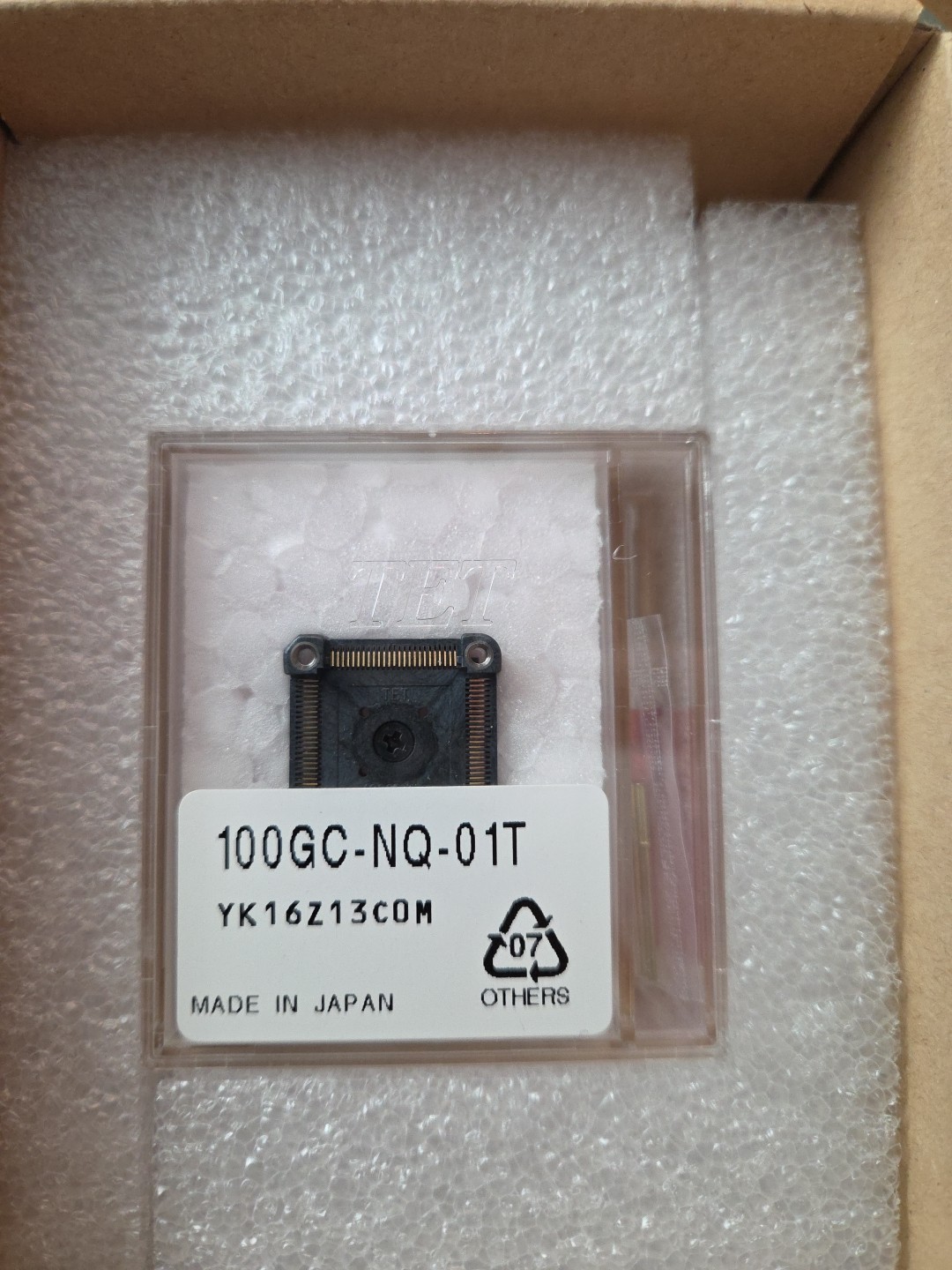 New Renesas QB-100GC-NQ-01T V850 Socket Male
