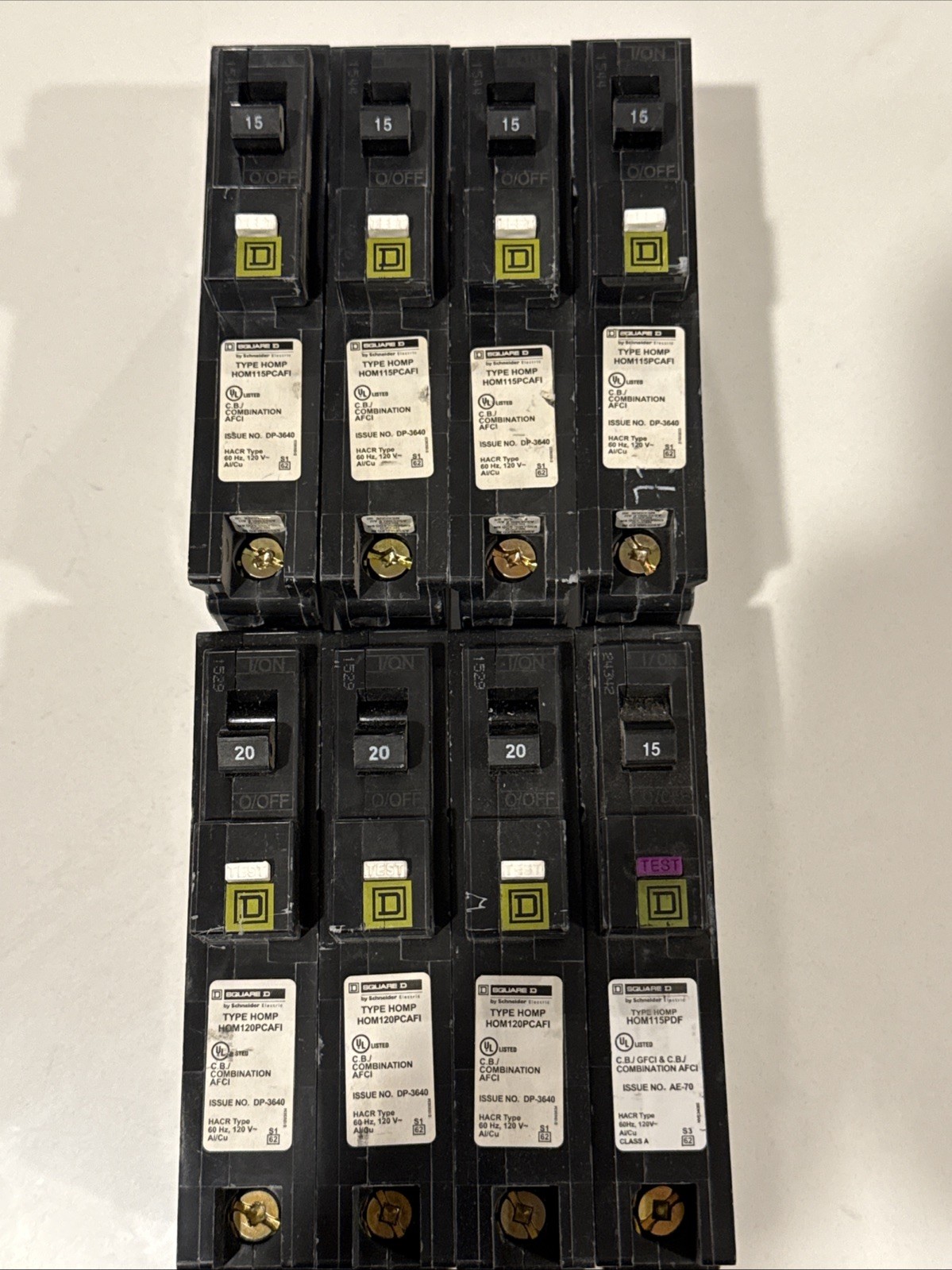 Square D 3 HOM120PCAFI 4 HOM115PCAFI AND 1 HOM115PDF Lot Of 8