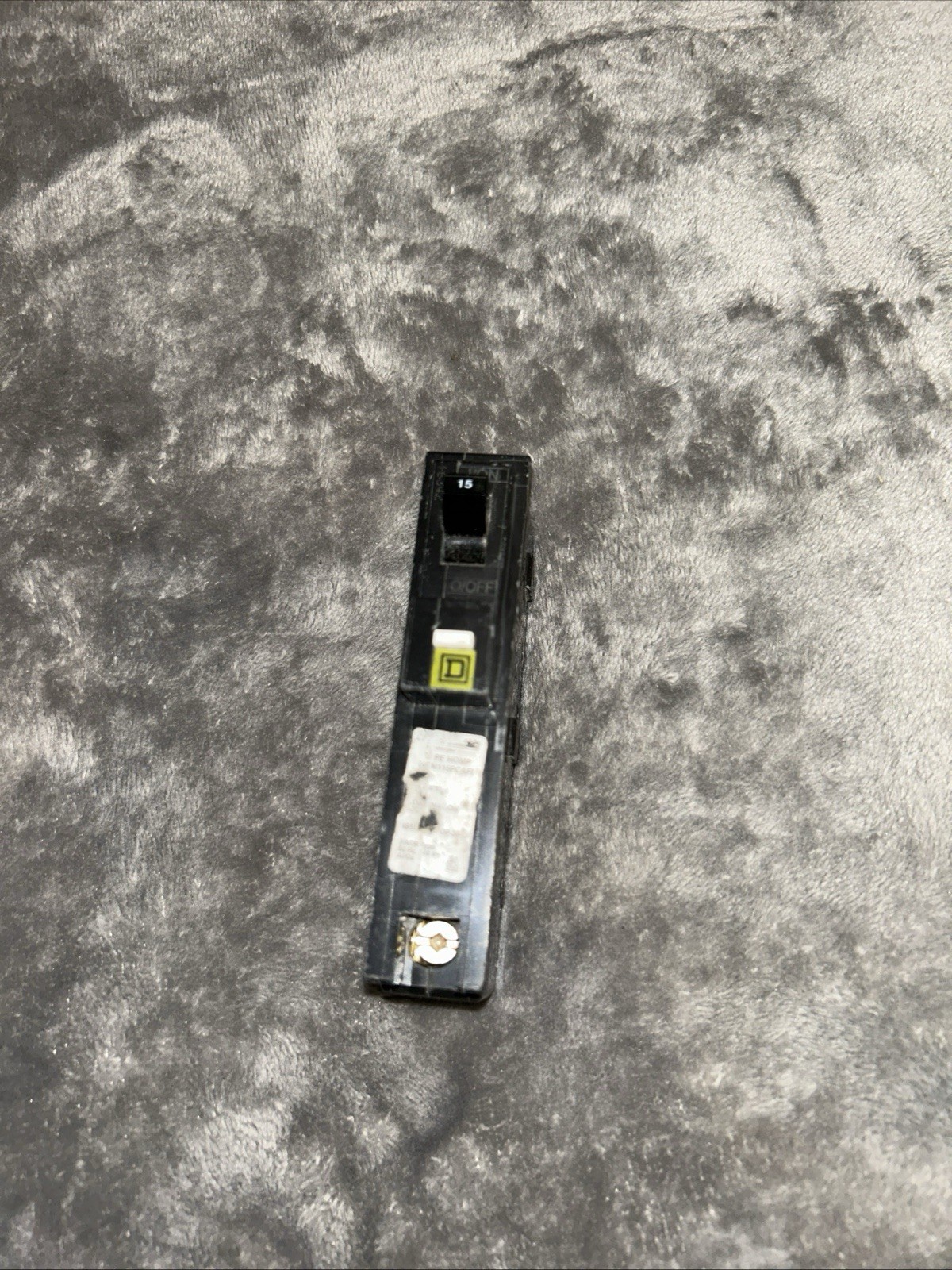 Square D HOM115PCAFI – 1 Pole – 15A – AFCI Combo Circuit Breaker