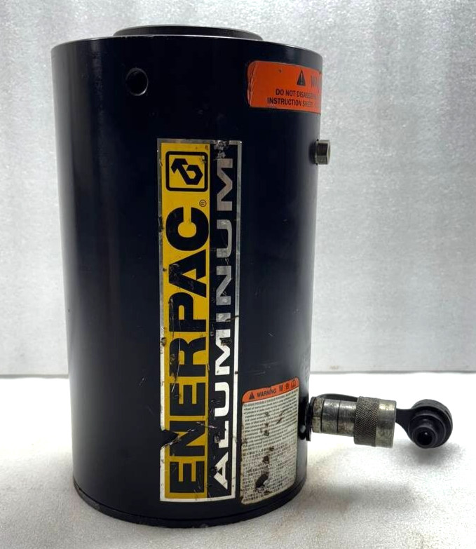 Enerpac RACH604 65.6 ton Capacity 3.94 in Stroke Aluminum Hollow Plunger Used