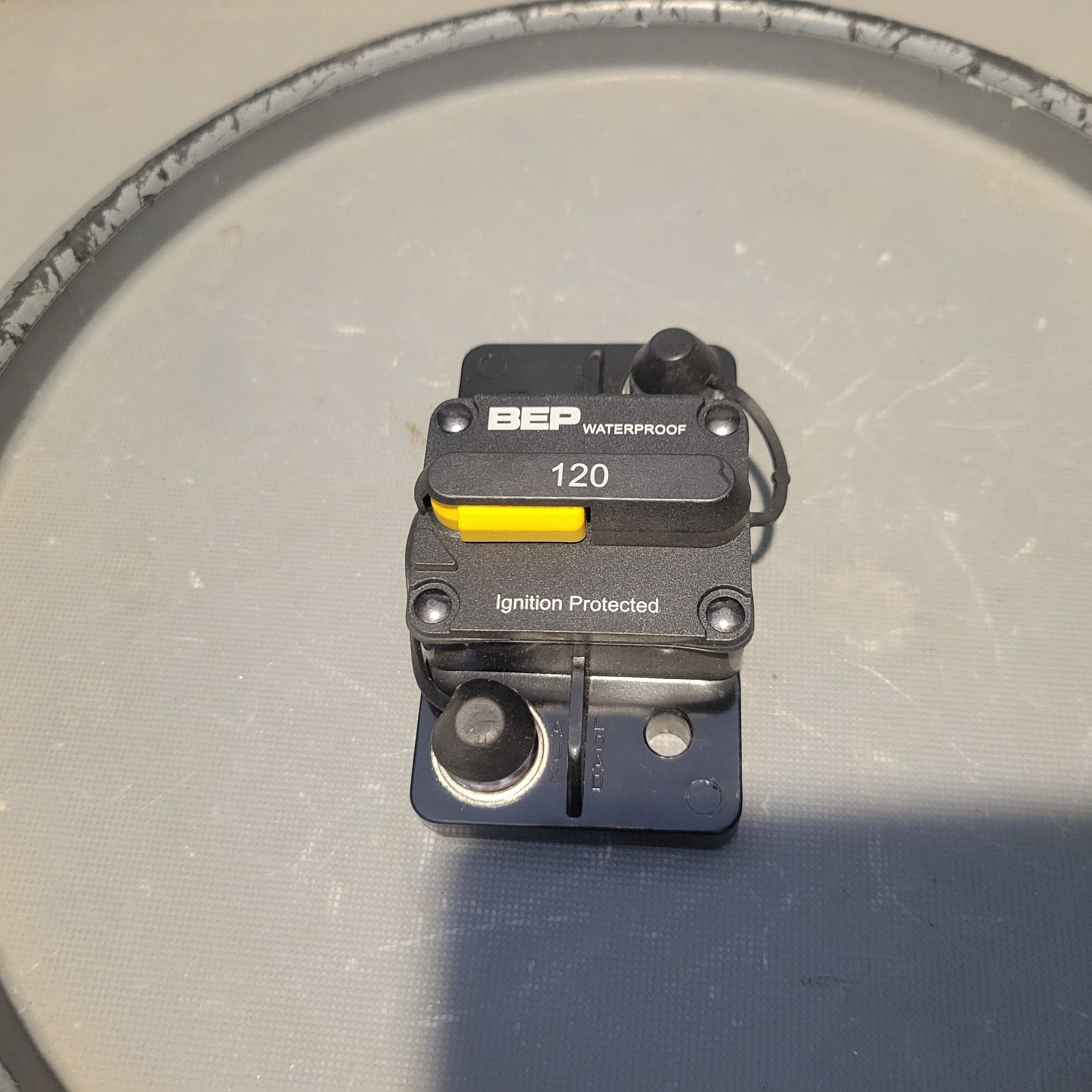 BEP Manual Reset Surface Mount, 120A, 384120F-1