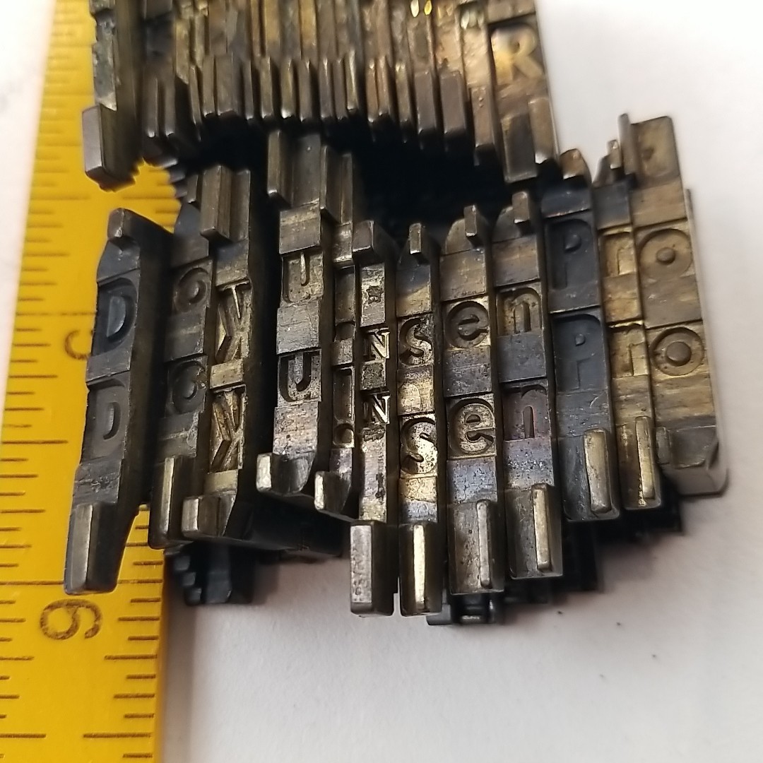 Print Linotype Printing Letter Press Brass Matrix Mat Set Of 32 Alpha Vintage
