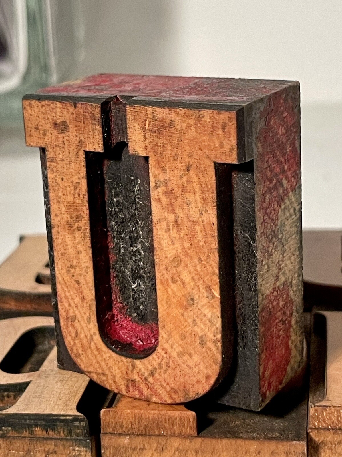 WOOD LETTER U “U” Vintage Letterpress PRINT TYPE Printing FABULOUS Patina