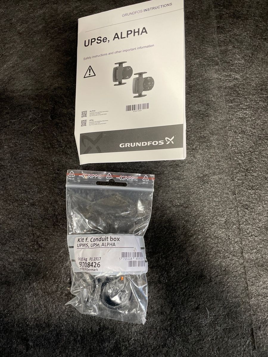 GRUNDFOS UPSe 15-58 FR High Efficiency ECM Wet Rotor Cast Iron Circulator Pump