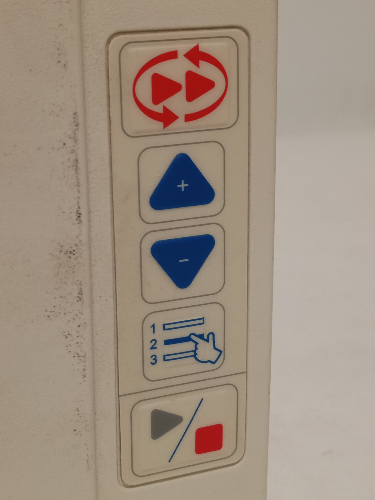 SunTech Tango+ 2120 stress BP monitor patient monitor display unit as shown