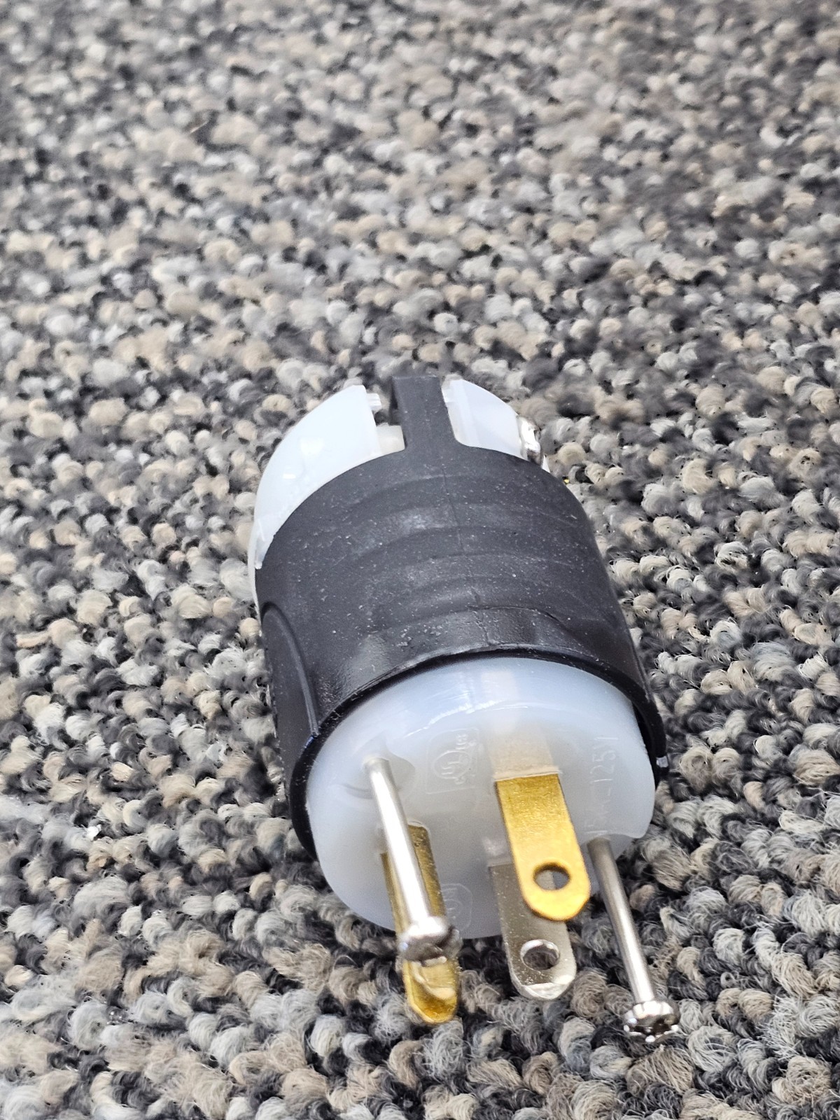 (QTY 10) Pass & Seymour Legrand PS5266-X Straight Blade Plug 15A 125V 2P 3W