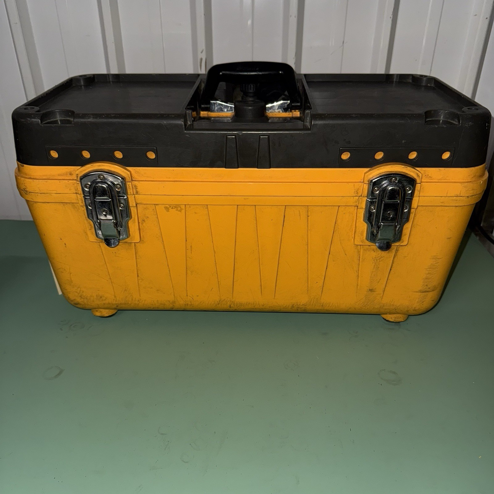 Fujikura FSM-60S Fusion Splicer w/ CT-30 Cleaver – 13k Arcs N.A.
