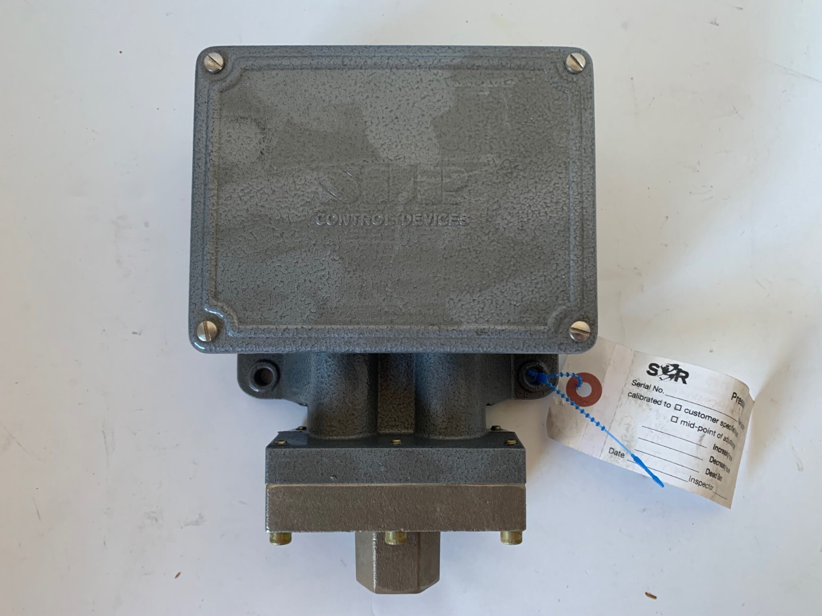 SOR 66V1-K45-N4-C1A PRESSURE SWITCH 1/4IN 25-275PSI SN: 100402887