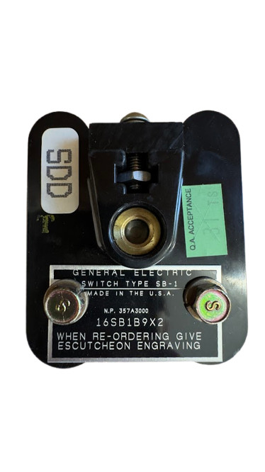 GE General Electric SB-1 16SB1B9X2 Breaker Control Switch Trip/Close 600V