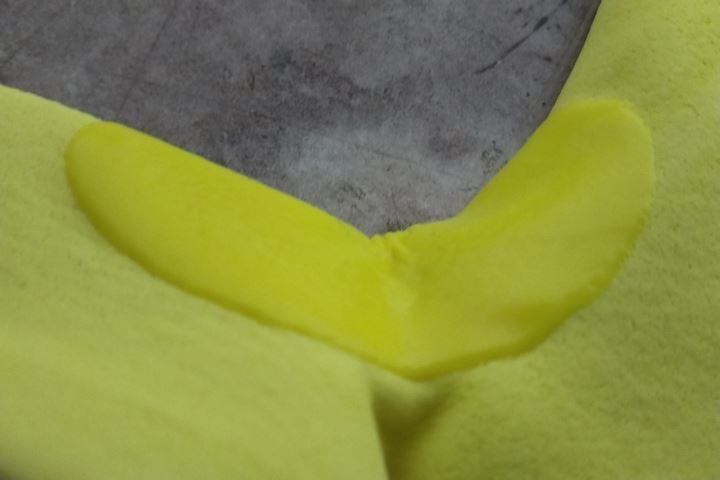 Pip 34-8743FY 12 Pk Size XS / 6 Yellow Cut-Resistant Glove