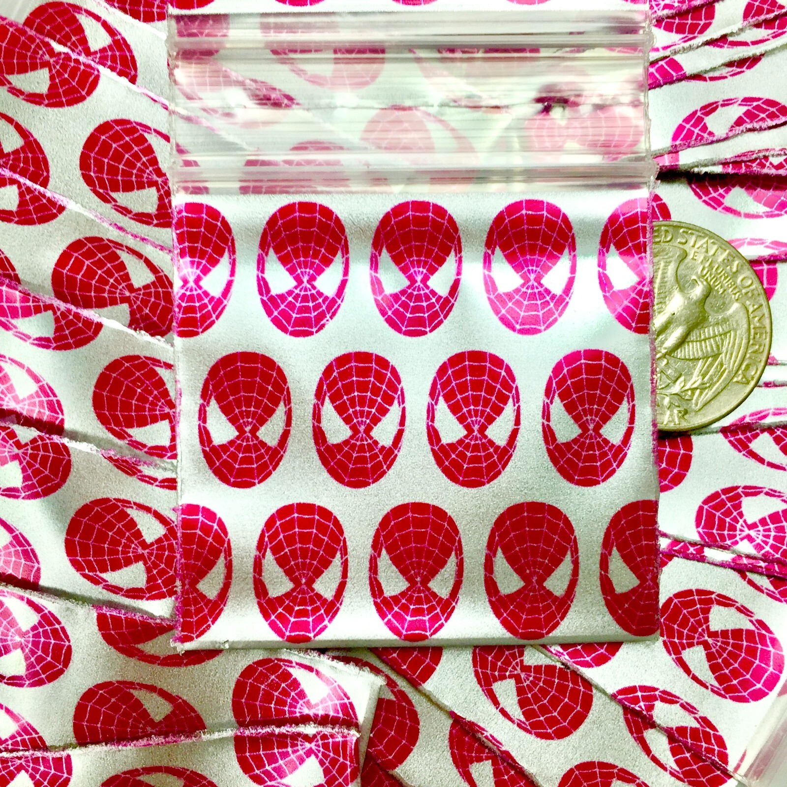 BaggiesSince1987 – 2020 Design Zip Bags Metallic 50 DSN Mix 500PCS, READ DETAILS