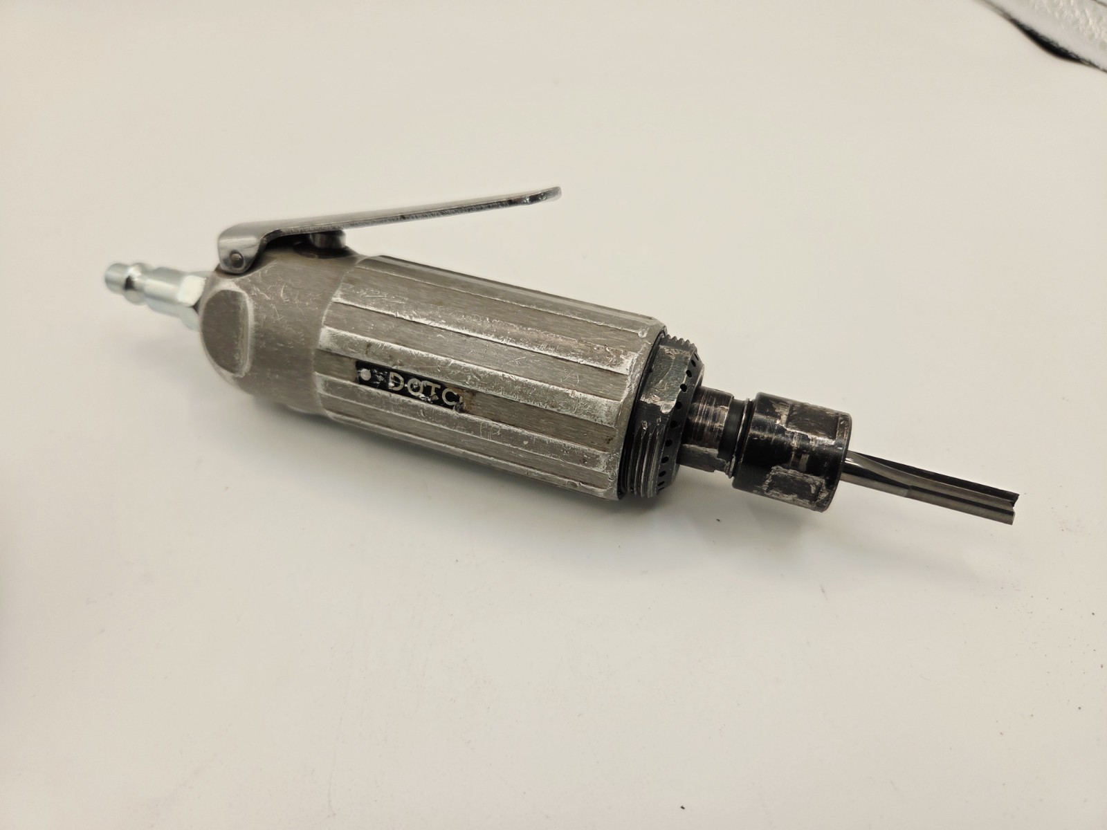 DOTCO Router Straight Die Grinder MDL 10L2000-01 25,000 RPM, 1/4″ Collet.