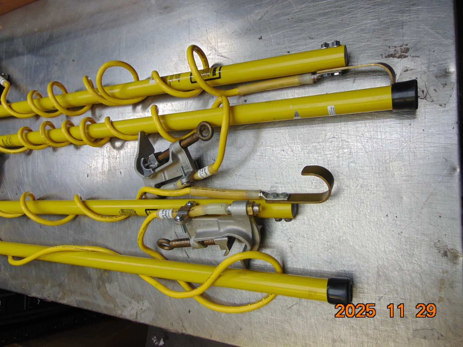(1) Hastings 6768 Electro Static Precipitator Grounding Tool