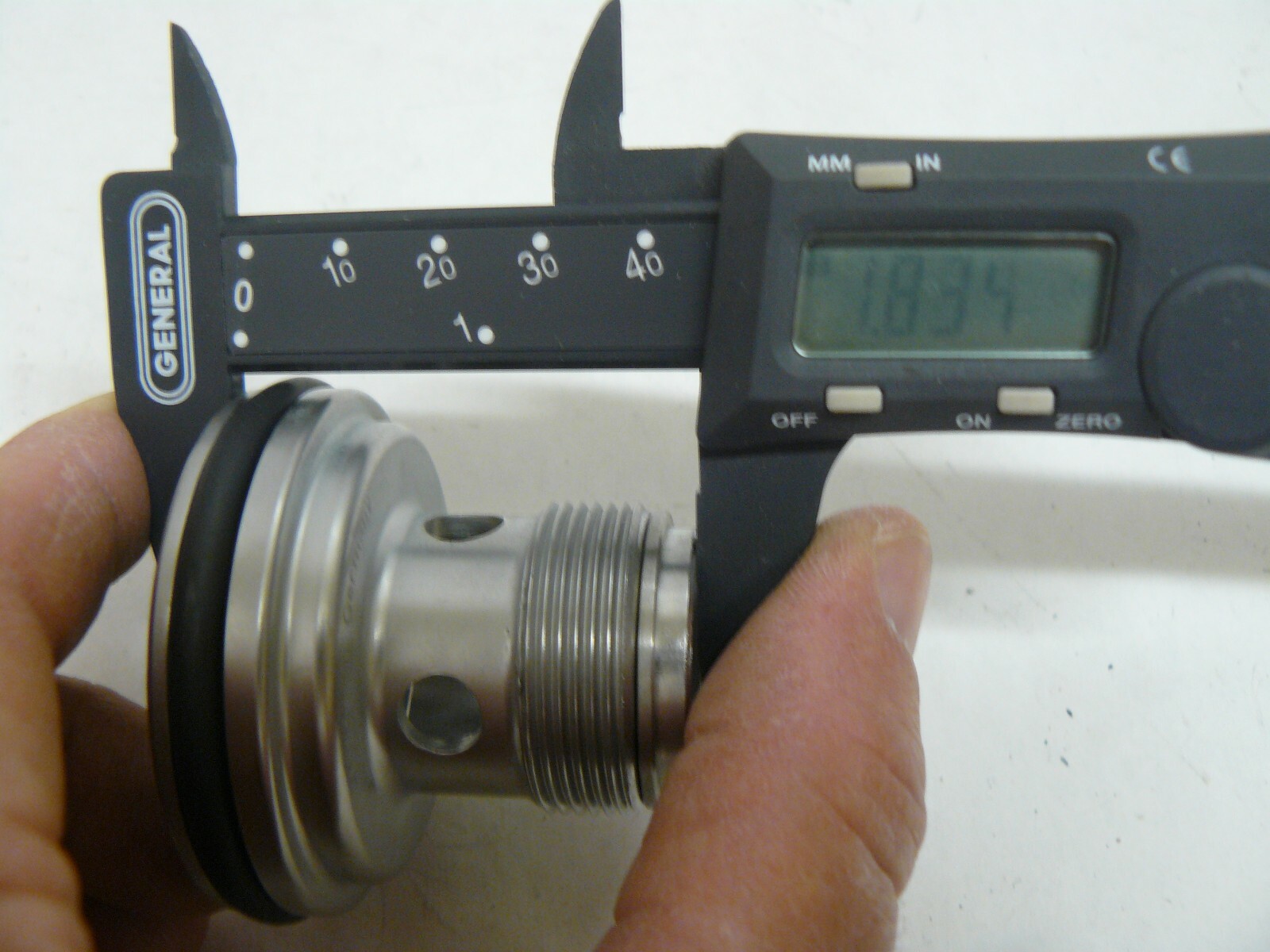 ALCOA 572-01697-013 CAPPING CHUCK NEW