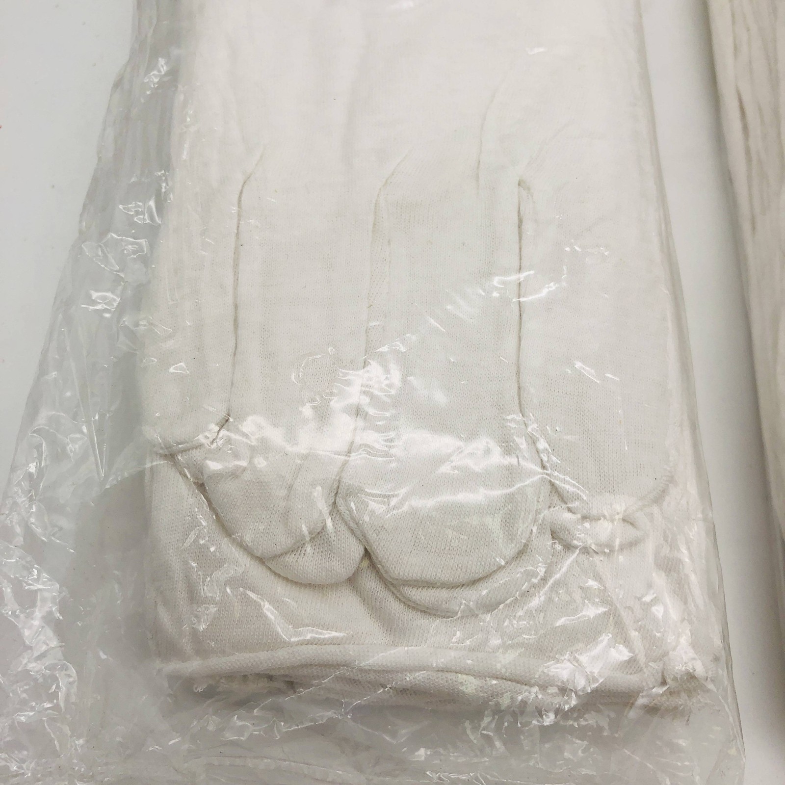 PIP 97-500/14 White Inspection Gloves 14″ Long Premium Universal Size 2 Dozen