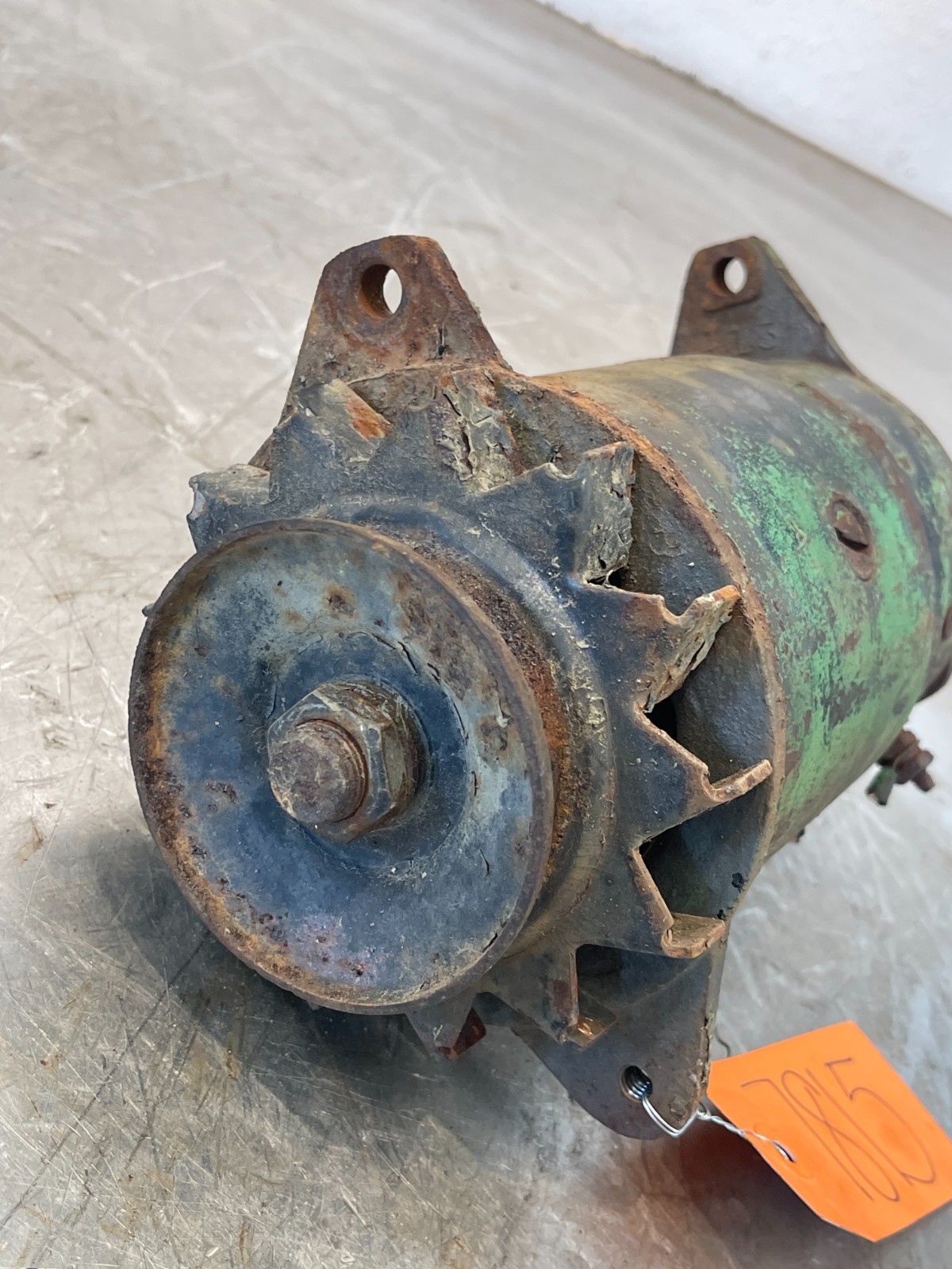1967 John Deere 4020 Tractor 12V Generator 1100380