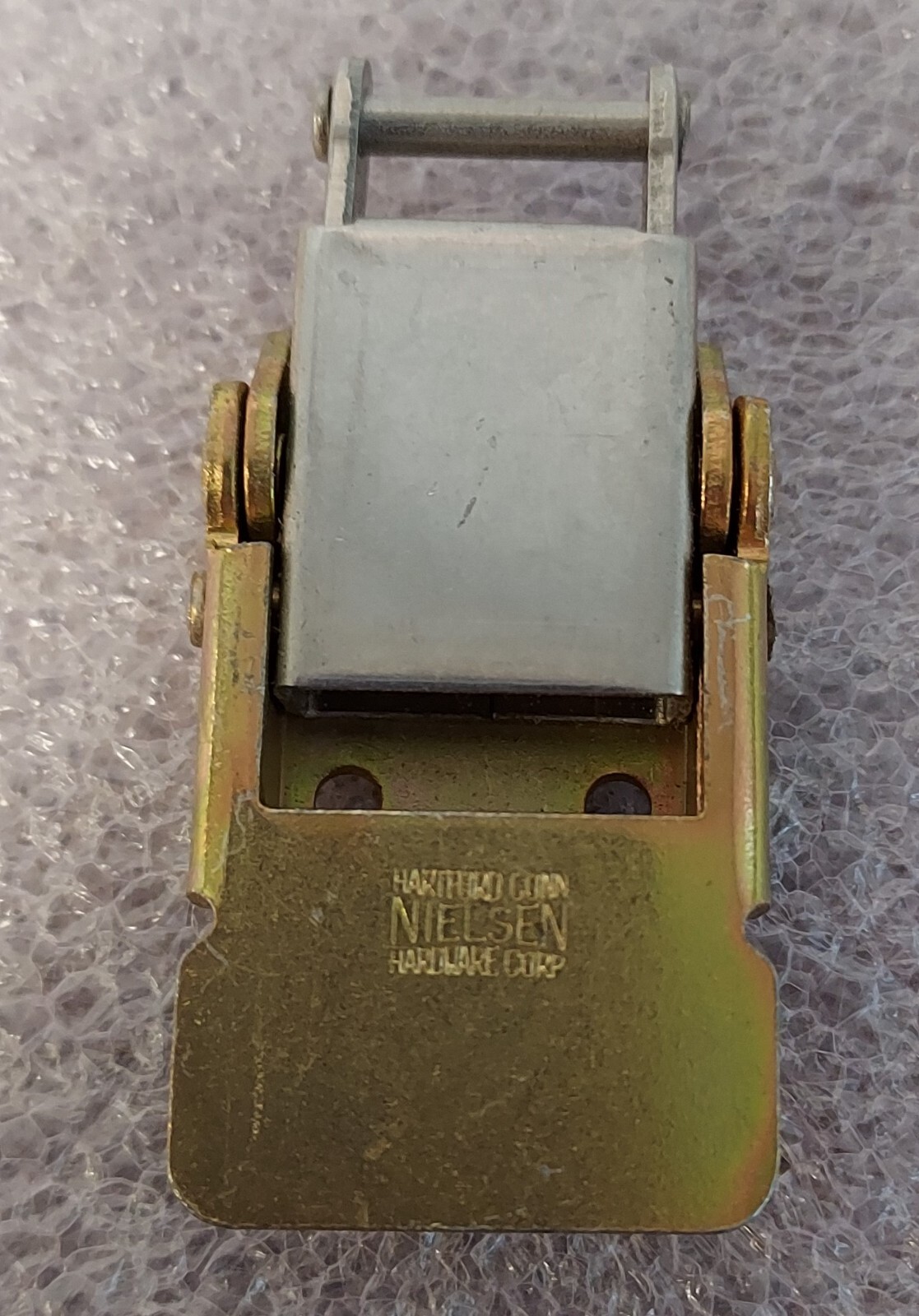 ‘1 PIECE’ – PN# MS18015-1 – NEILSON -STRIKE & CATCH, CLAMPING CAD PLATED