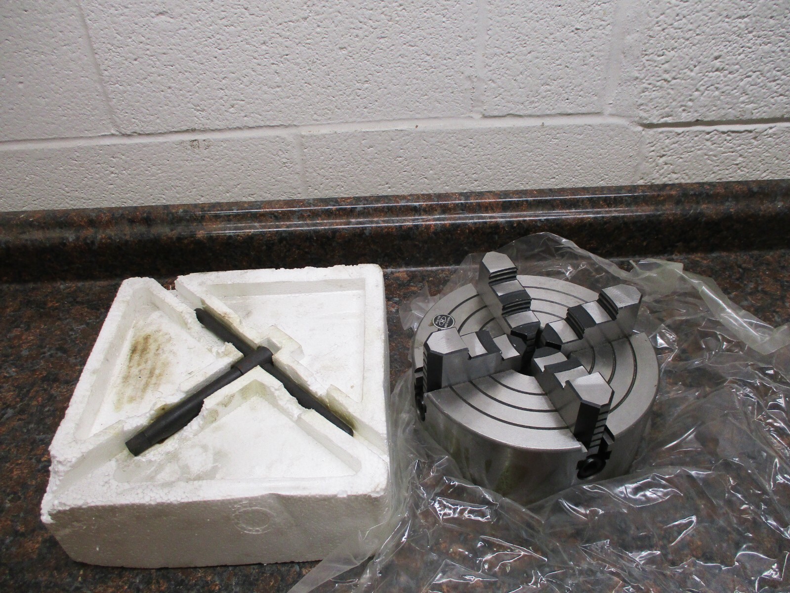 HUA PAI 4 Jaws 8″ Diam Independent Manual Lathe Chuck FREE SHIPPING