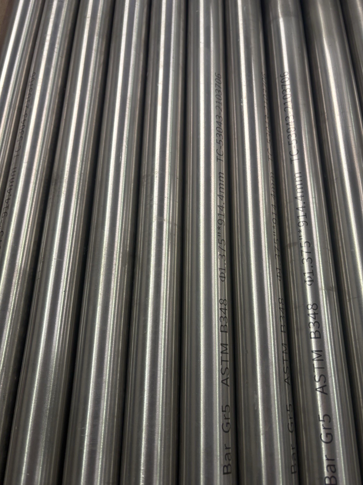 Titanium Round Bar 6AL-4V grade 5 On 1.5 X24” 4 Bars Package