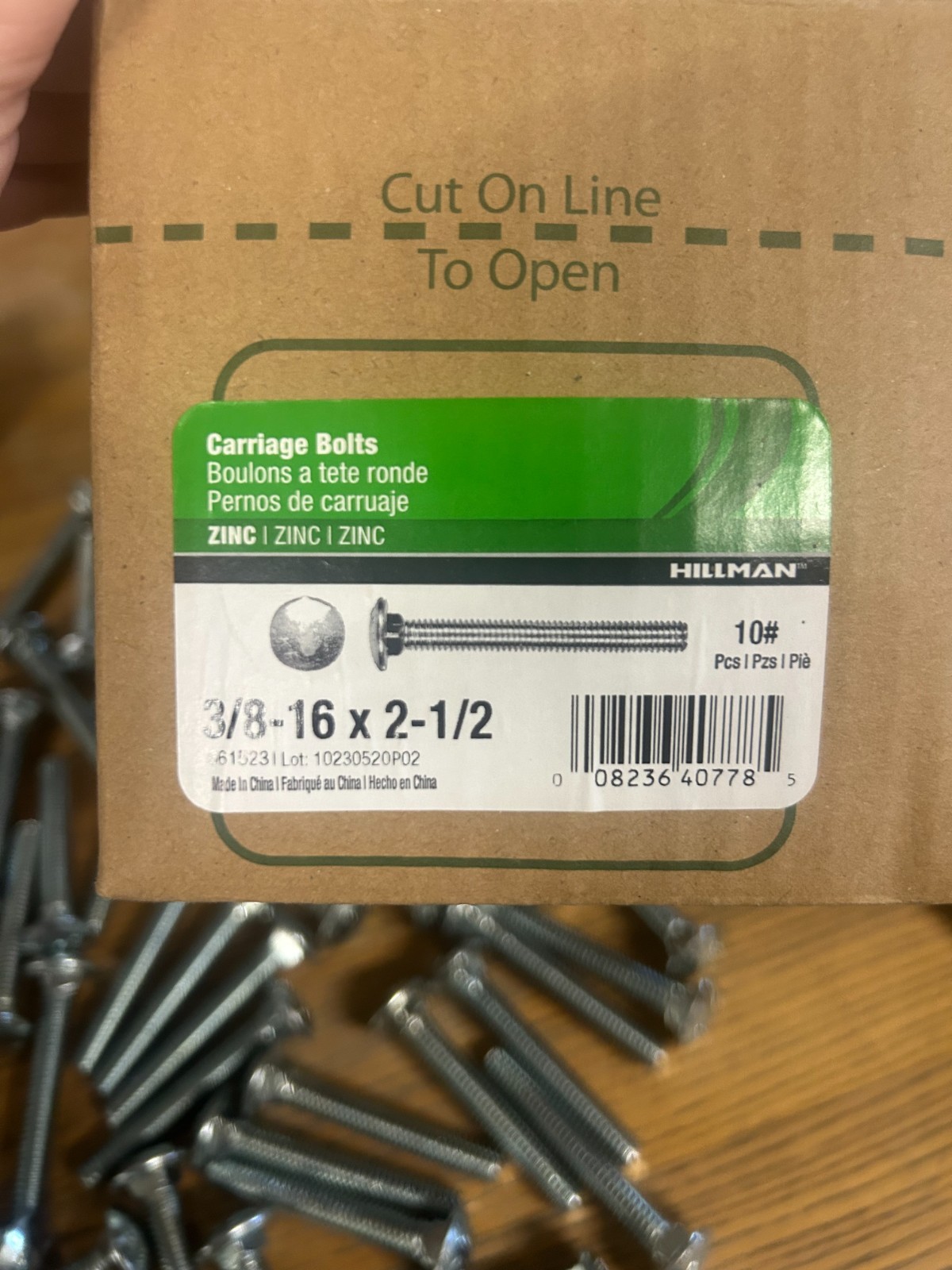 HILLMAN 10 POUNDS 3/8-16 x 2-1/2″ Carriage Bolts BRAND NEW