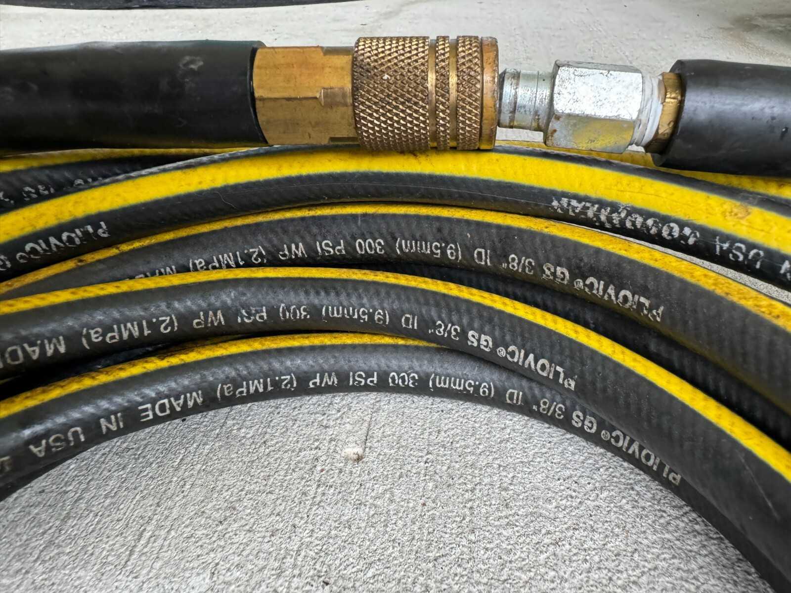 Lot of 8 Industrial Vinyl Pneumatic Air Tool Hoses w/Brass Couplings & Fittings