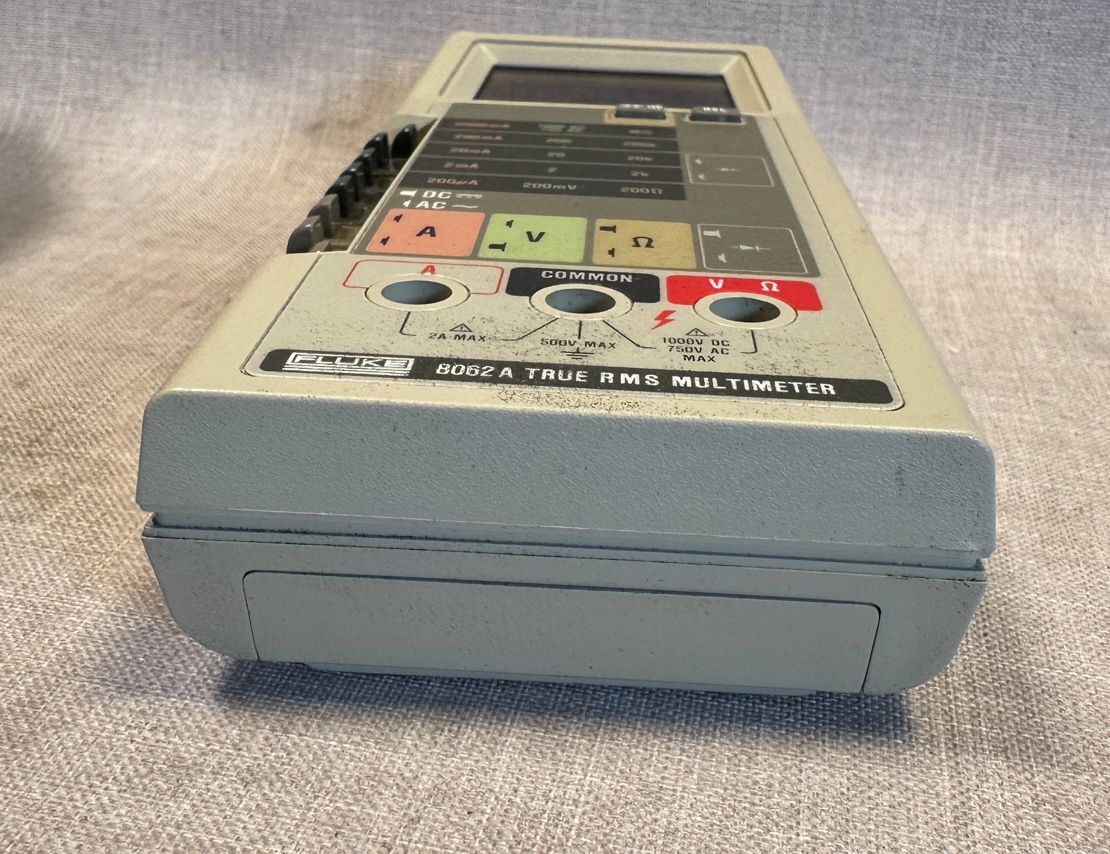 Fluke 8062A True RMS Multimeter – WORKS! – w/ Carry Case, Manual, Leads – READ!