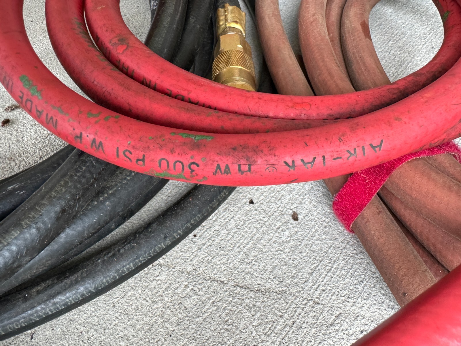 Lot of 8 Industrial Vinyl Pneumatic Air Tool Hoses w/Brass Couplings & Fittings