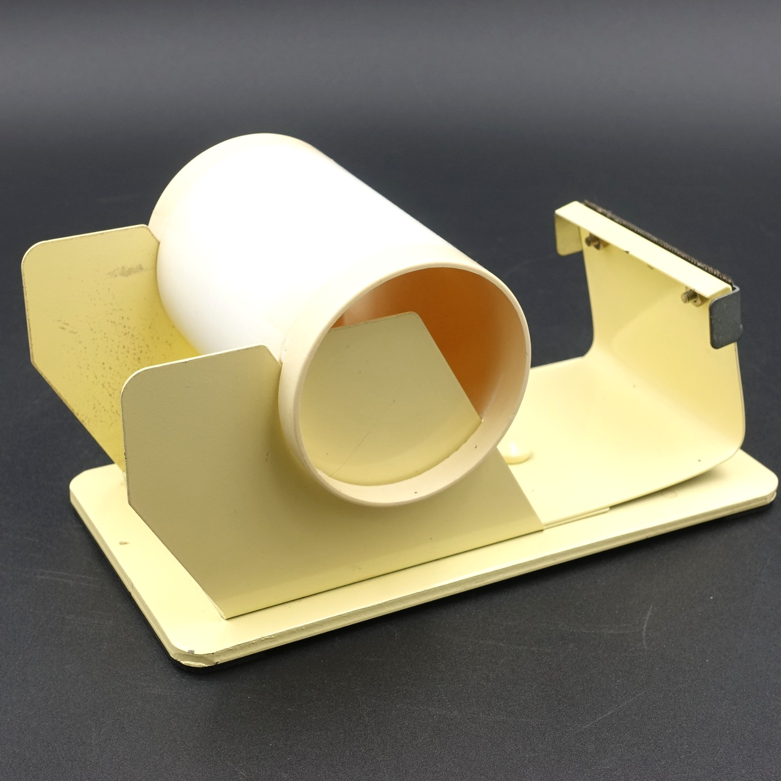 Vtg Steel Desk Tape Dispenser 3.5″ W Roll Heavy Duty Yellow Rubber Feet Taiwan
